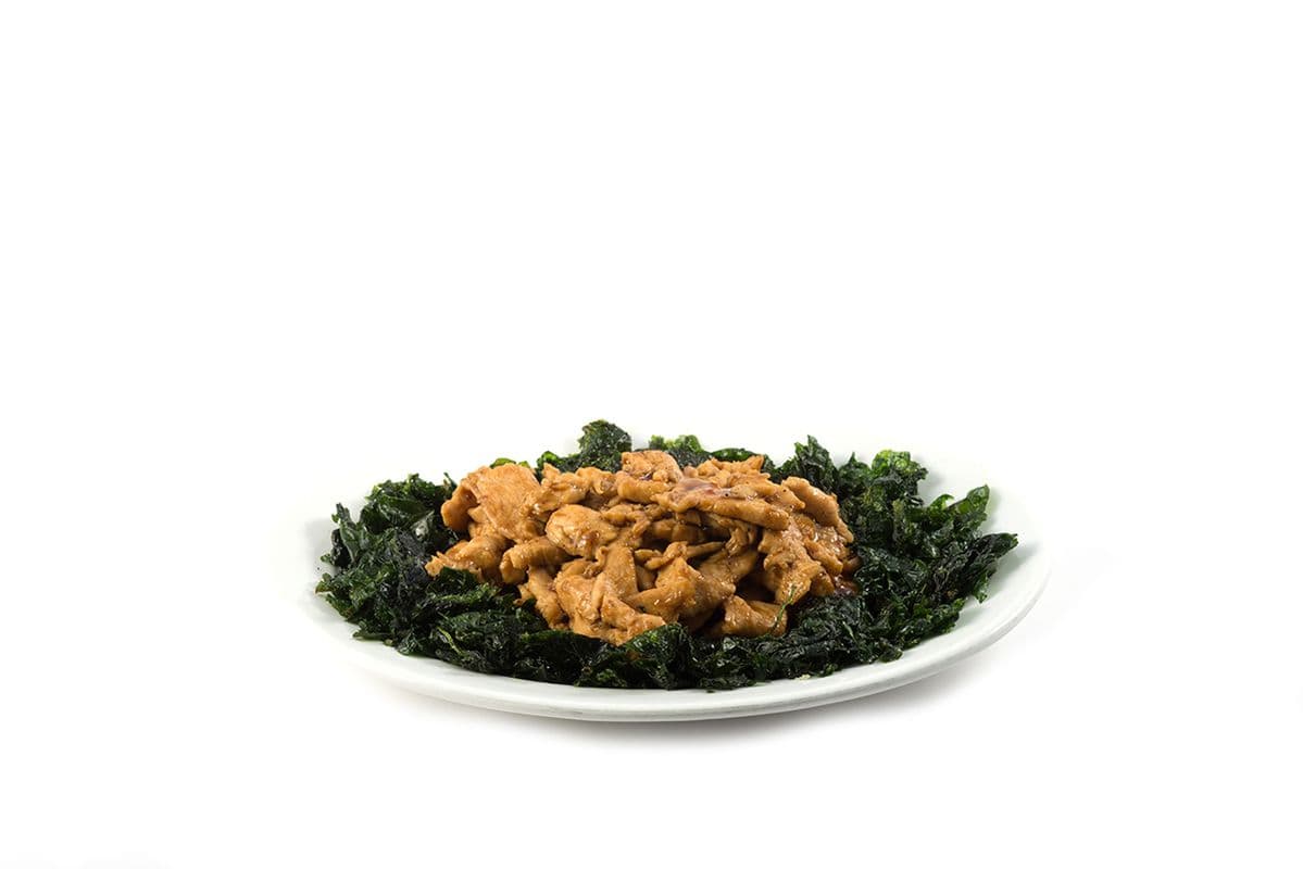 137. Poulet au poivre et épinards frits / Chicken with Pepper and Fried Spinach