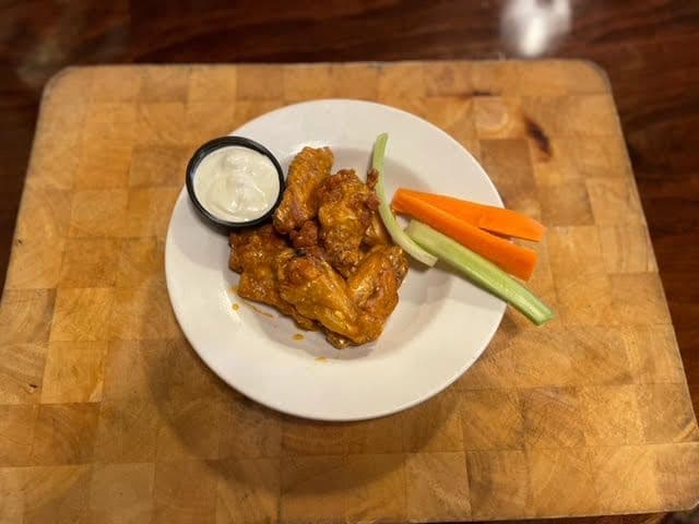 Buffalo Chicken Wings (2 lb)