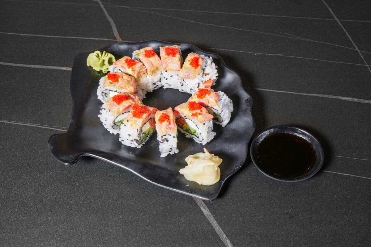 Salmon Blossom Roll