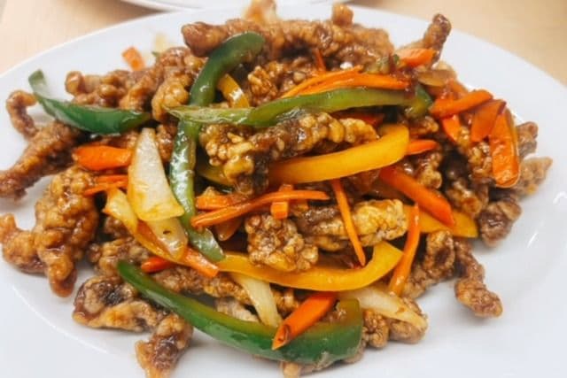 E5. Ginger Beef