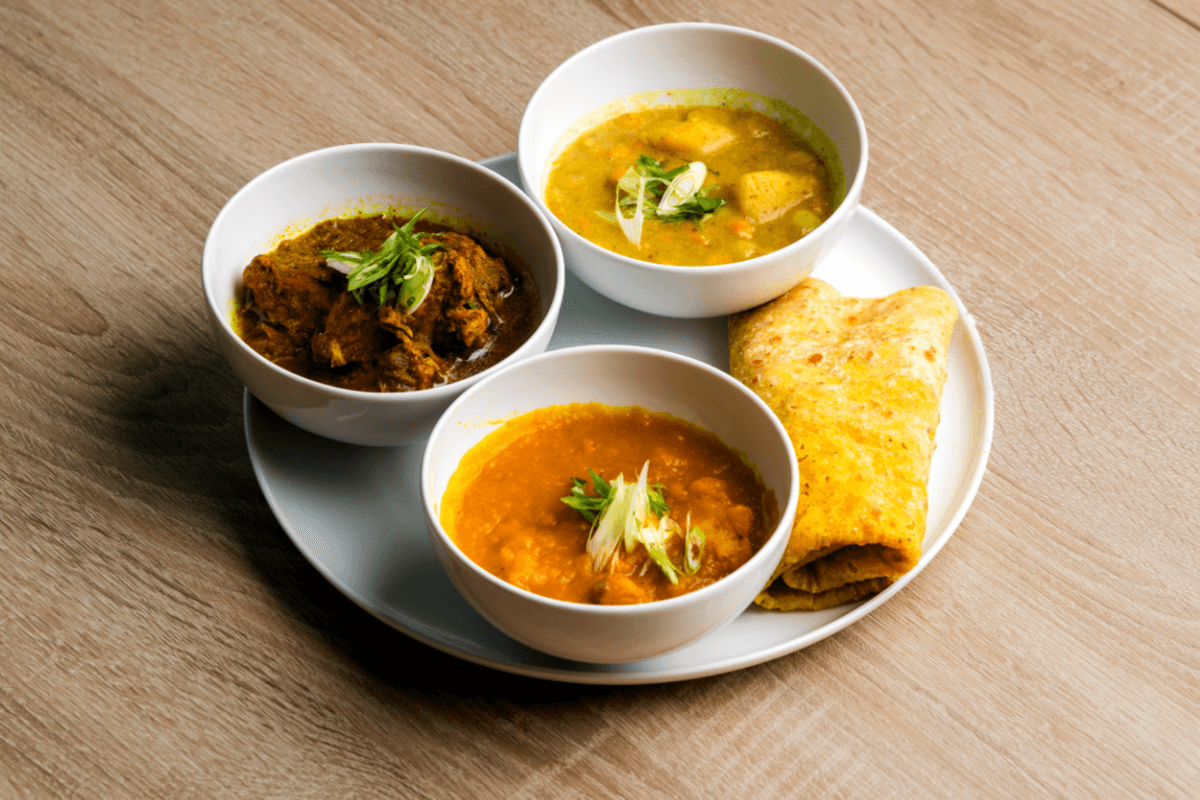 Lindeal's Roti Platter
