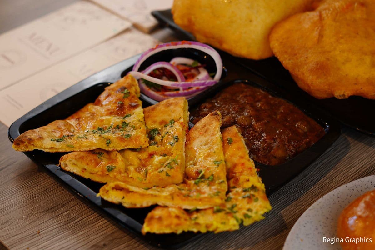 Amritsari Kulche with Chole