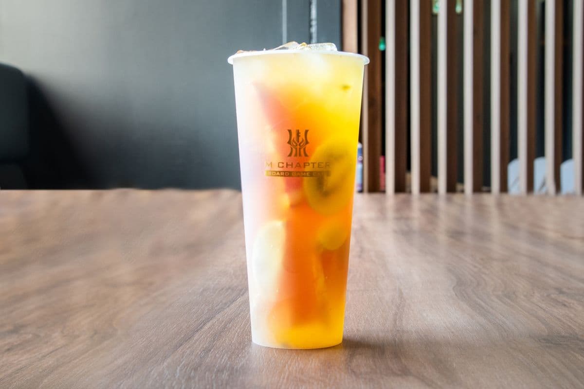 A3. Fresh Fruit Green Tea 霸气水果茶 (Large) (700cc)