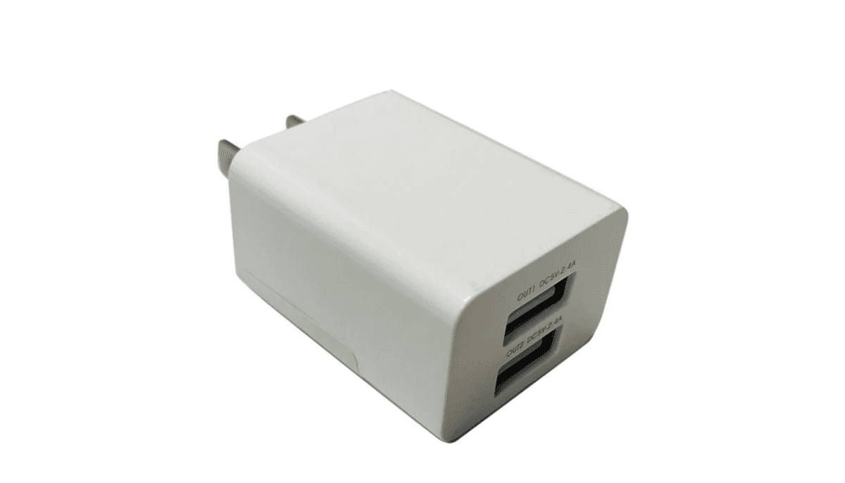 Chargeur mural double USB / Dual USB Wall Charger 