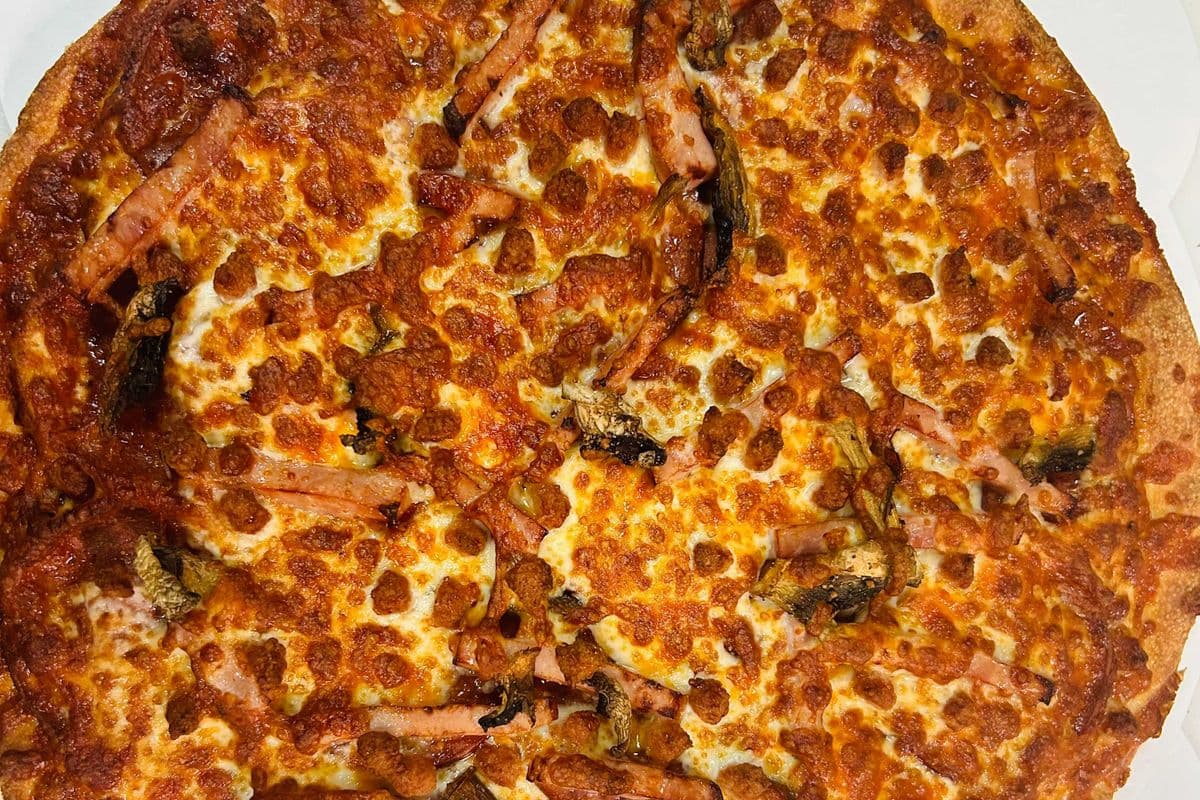 Canadian Pizza