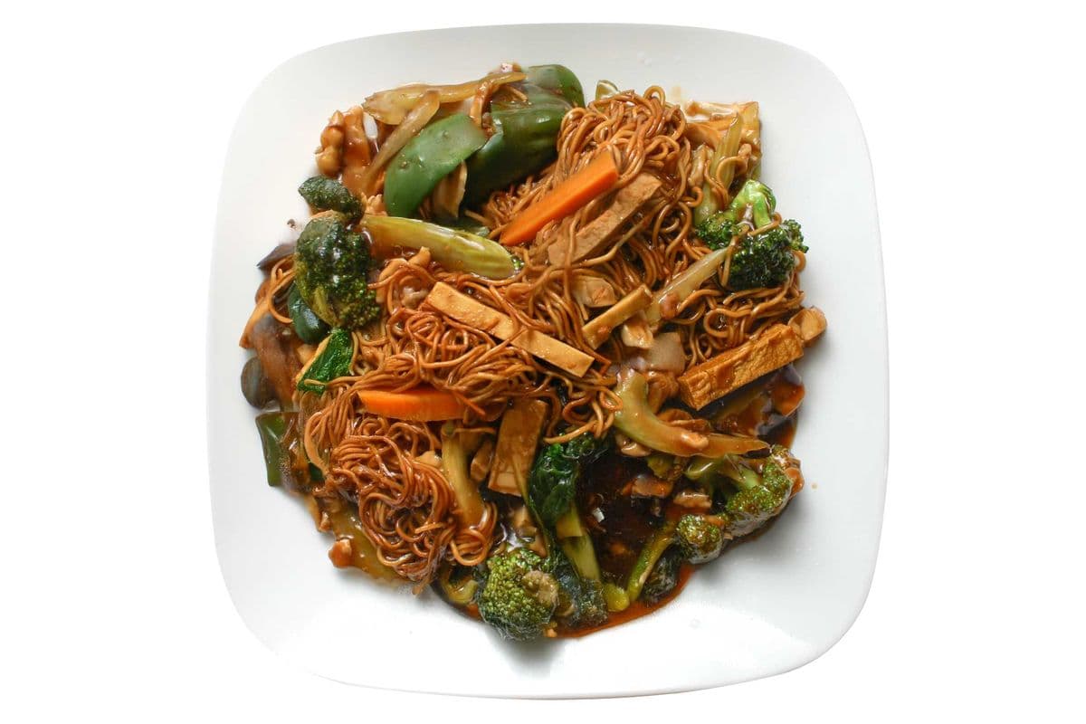 27h. Vegetables with Tofu Chow Mein