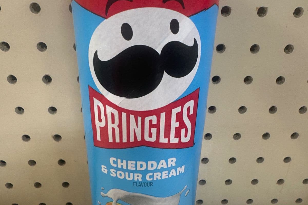 Pringles Cheddar (150g)