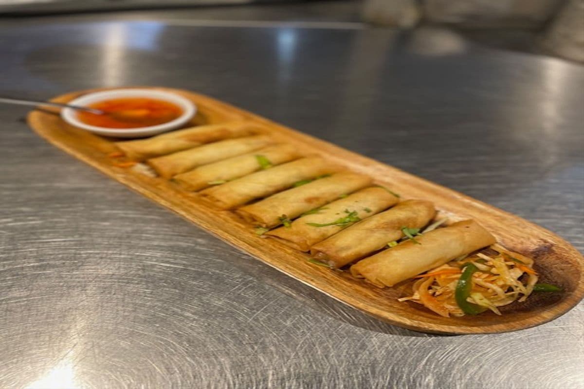 Veg Spring Rolls (8pc)