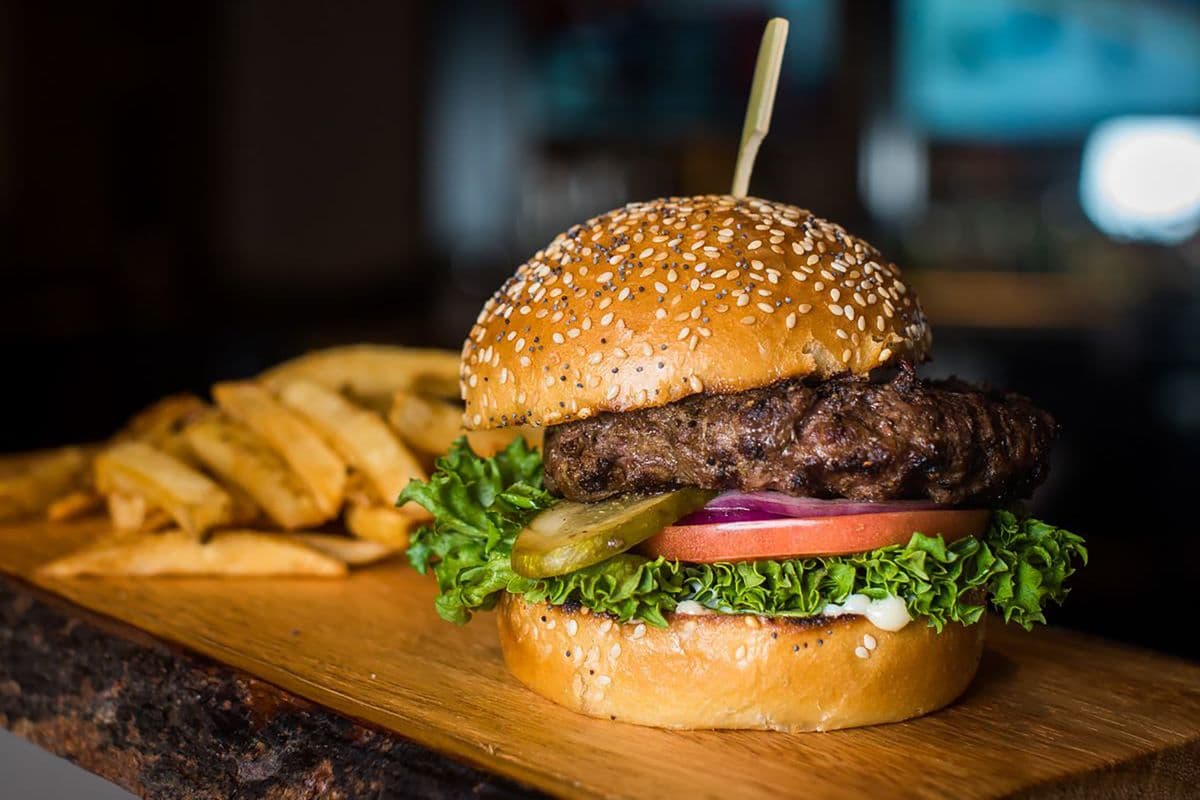 GF The Classic Burger