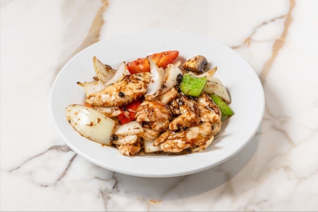 33. Chicken with Black Bean Sauce / 豉汁雞