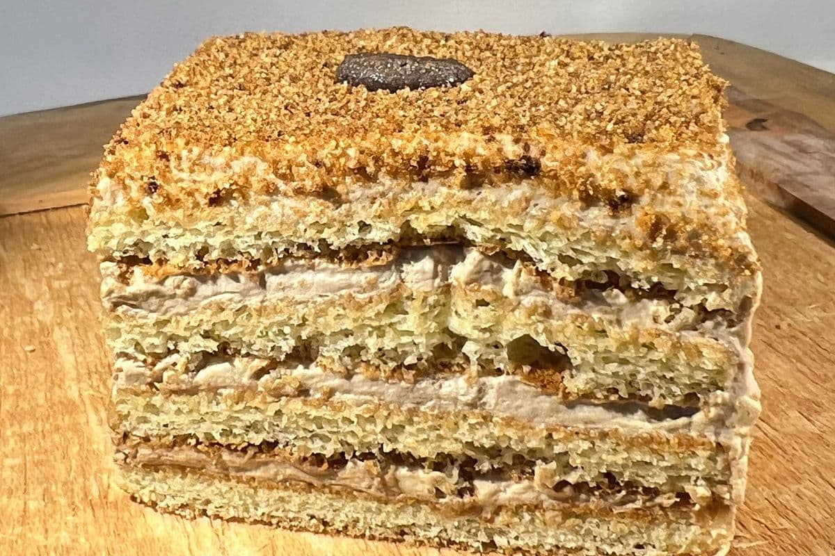 Cappuccino Mini Square Cake (One Piece)