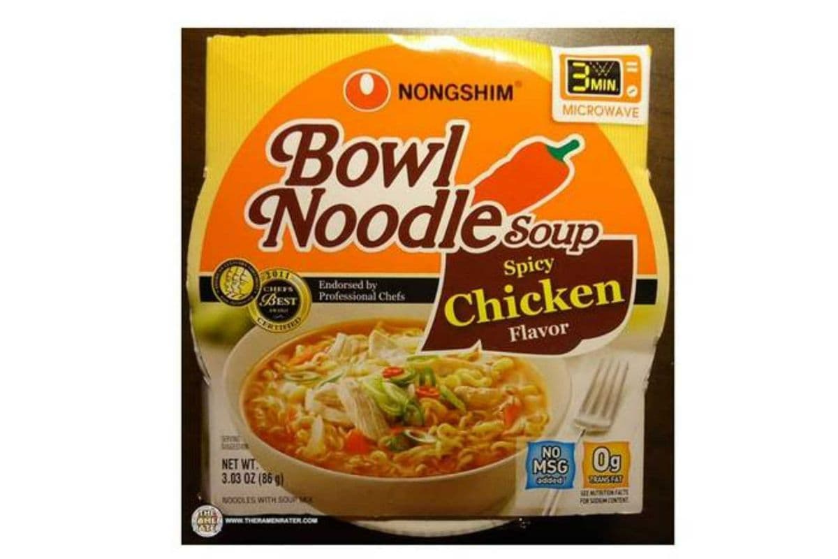 Nongshim Bowl Noodle Spicy Chicken Flavour