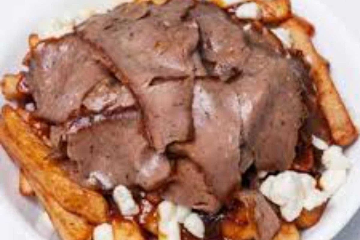 Gyro Shawarma Poutine