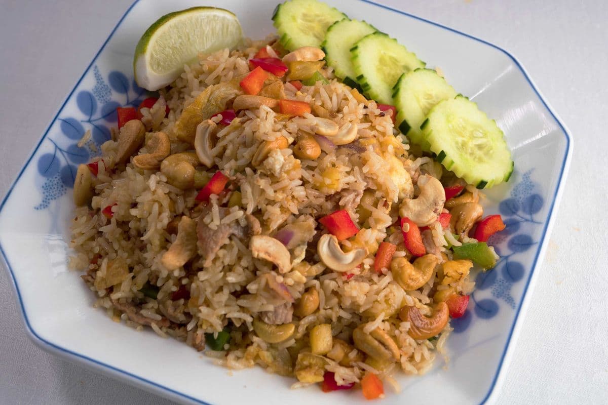 41. Khao Pad Saparot