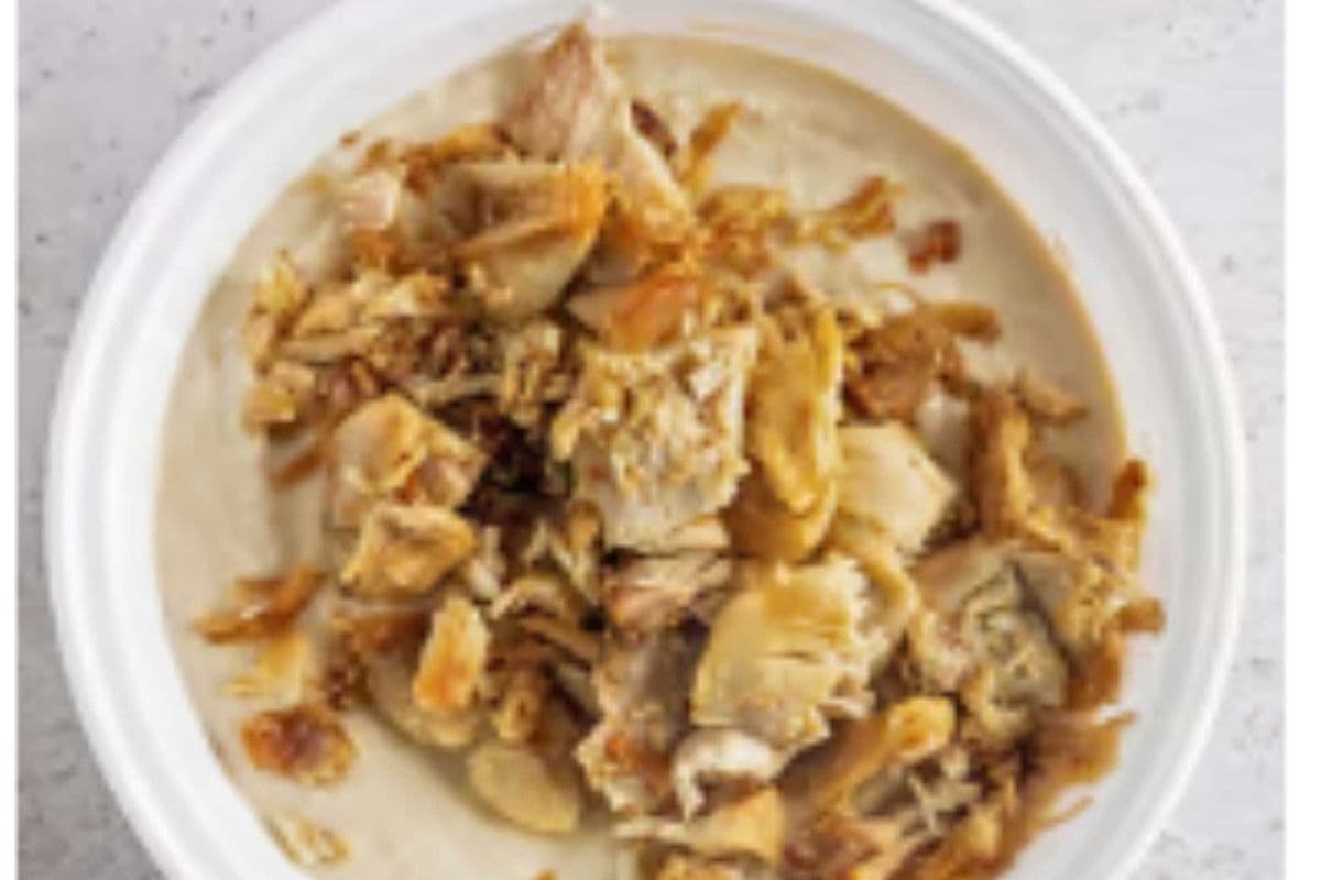 Hummus with Chicken Shawarma