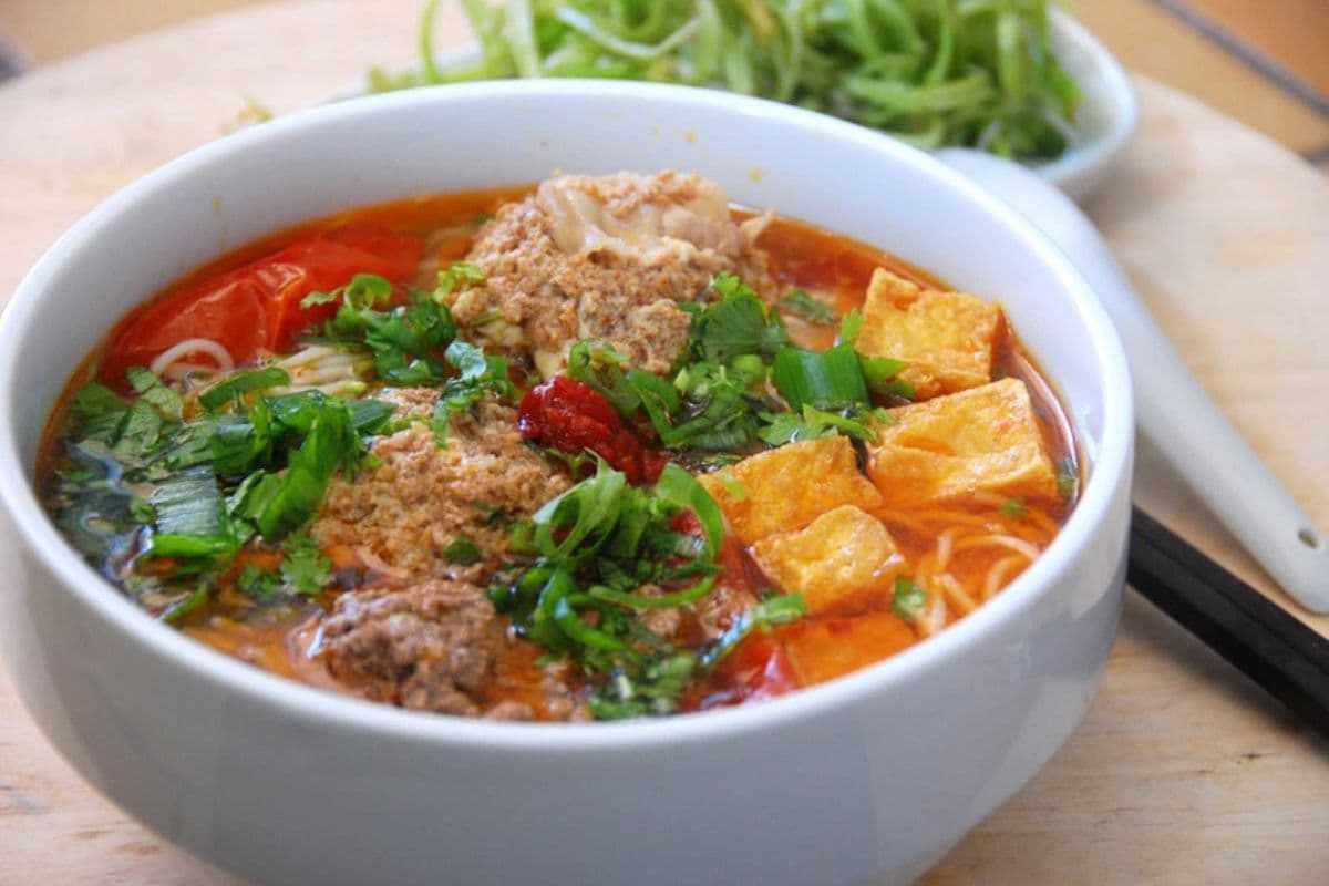 S6. Bun Rieu (Large size)