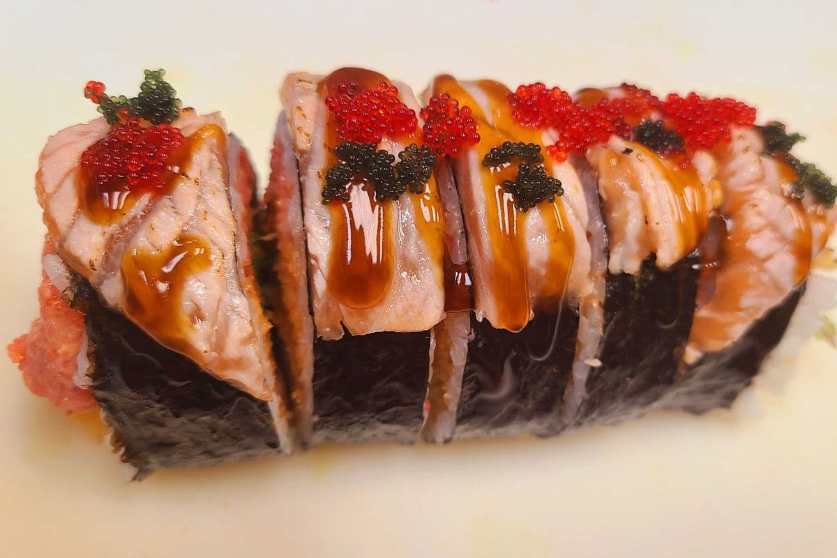 C17. Rouleau Yakuza (5 mcx) / Yakuza Roll (5 pcs)