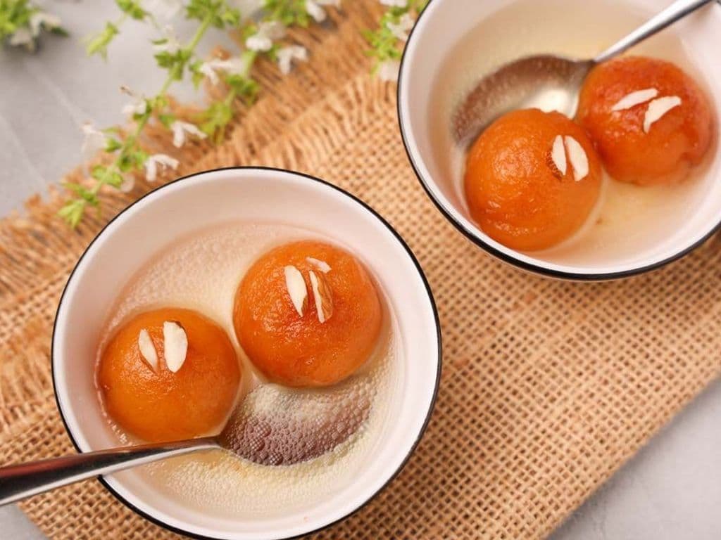 Gulab Jamun (2)
