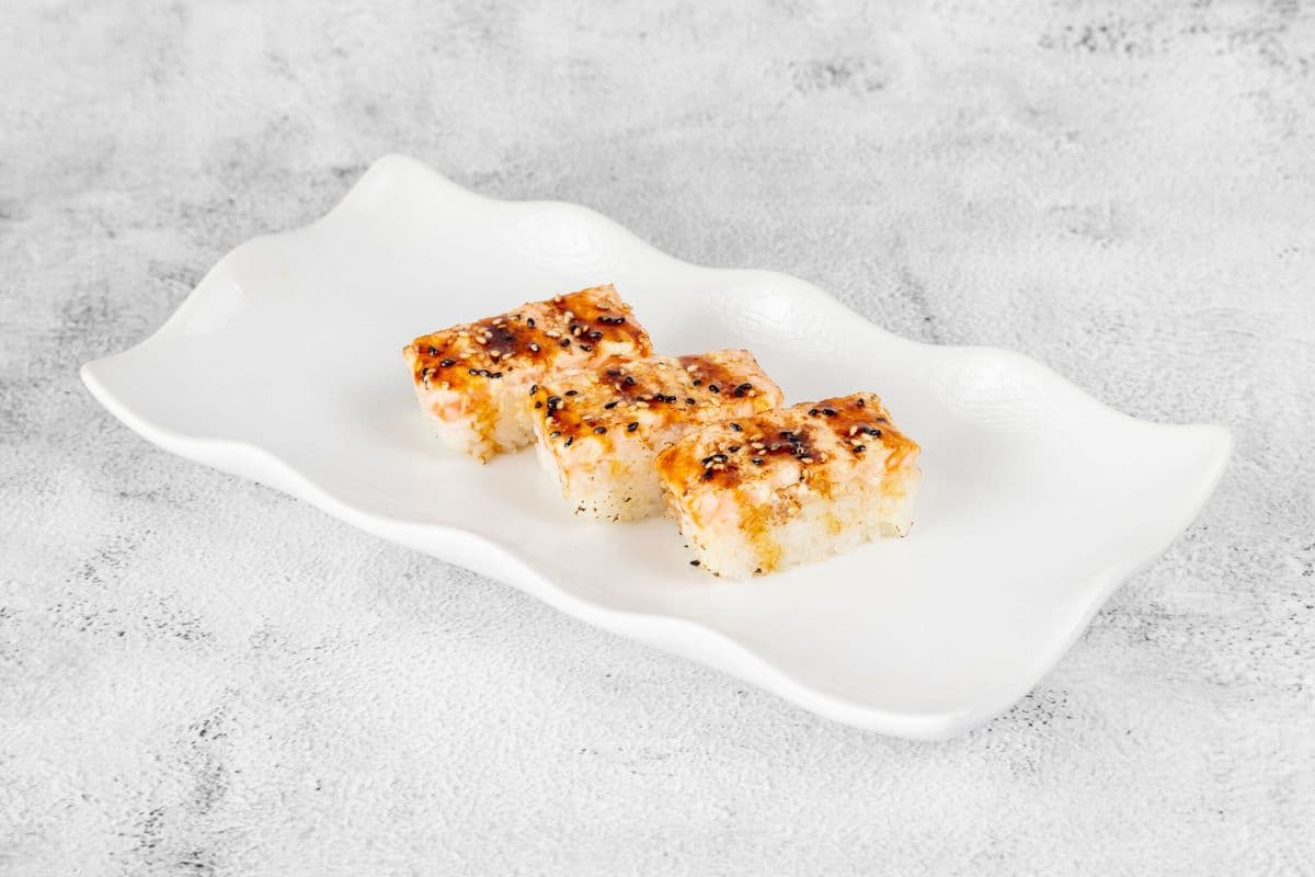 BOGO - Aburi Salmon Oshi Sushi (3pcs)