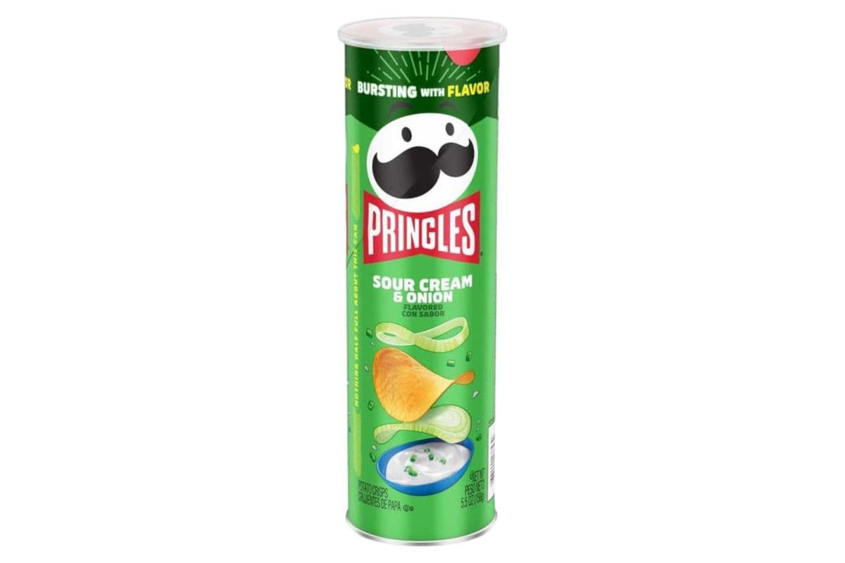 Pringles Sour Cream & Onion (156gm) (270 Cal)