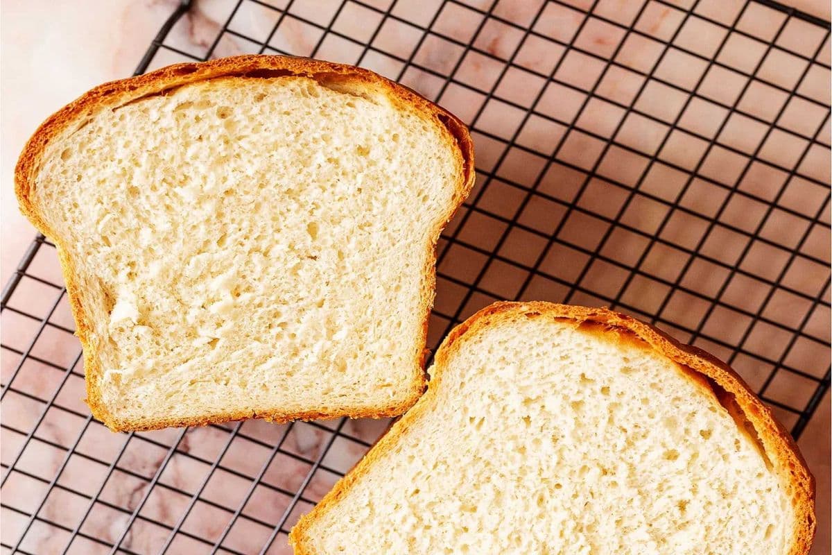 Bread (1 pc)