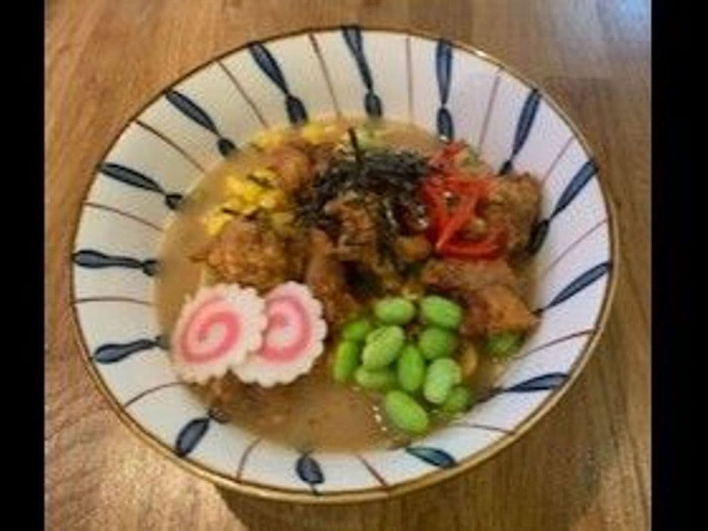 TONKOTSU RAMEN
