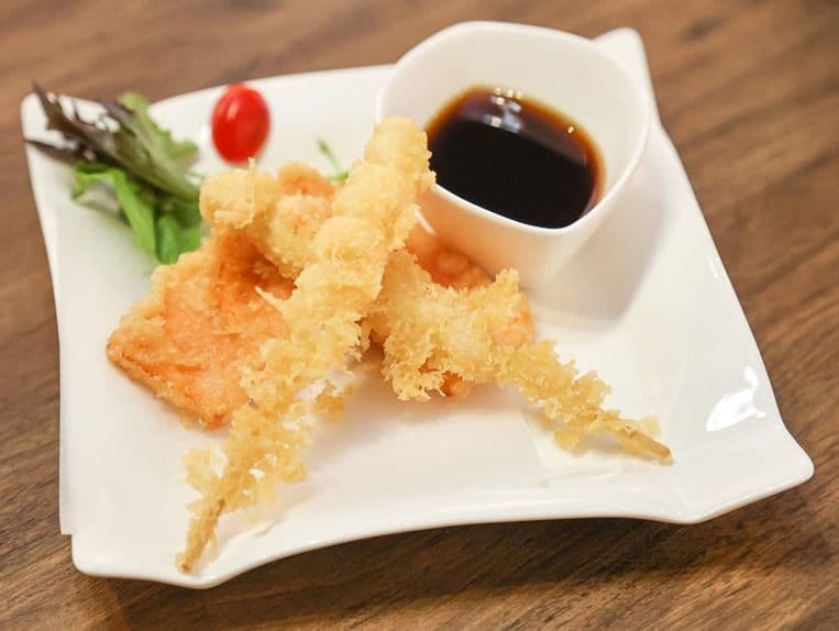Appetizer Tempura (4pcs)
