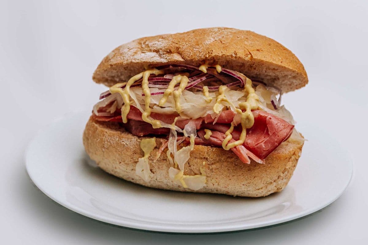PK Style Corned Beef Sandwich (Small)