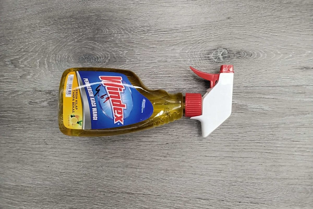 Windex bersih kilap lemon
