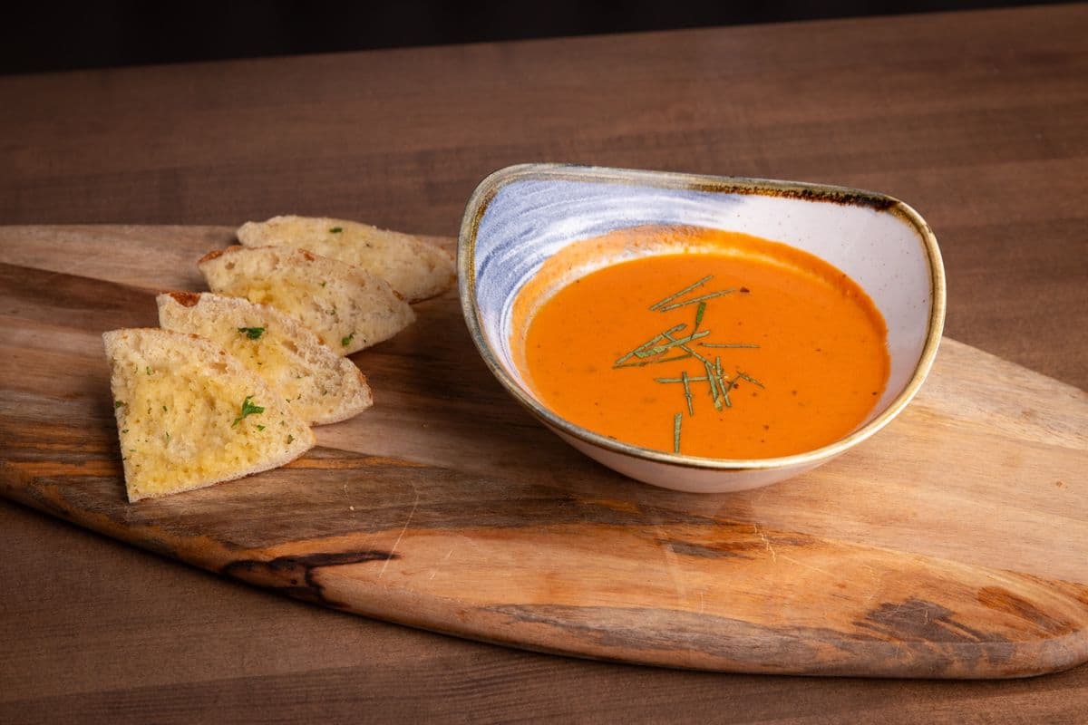 Tomato Basil Soup with Flatbread