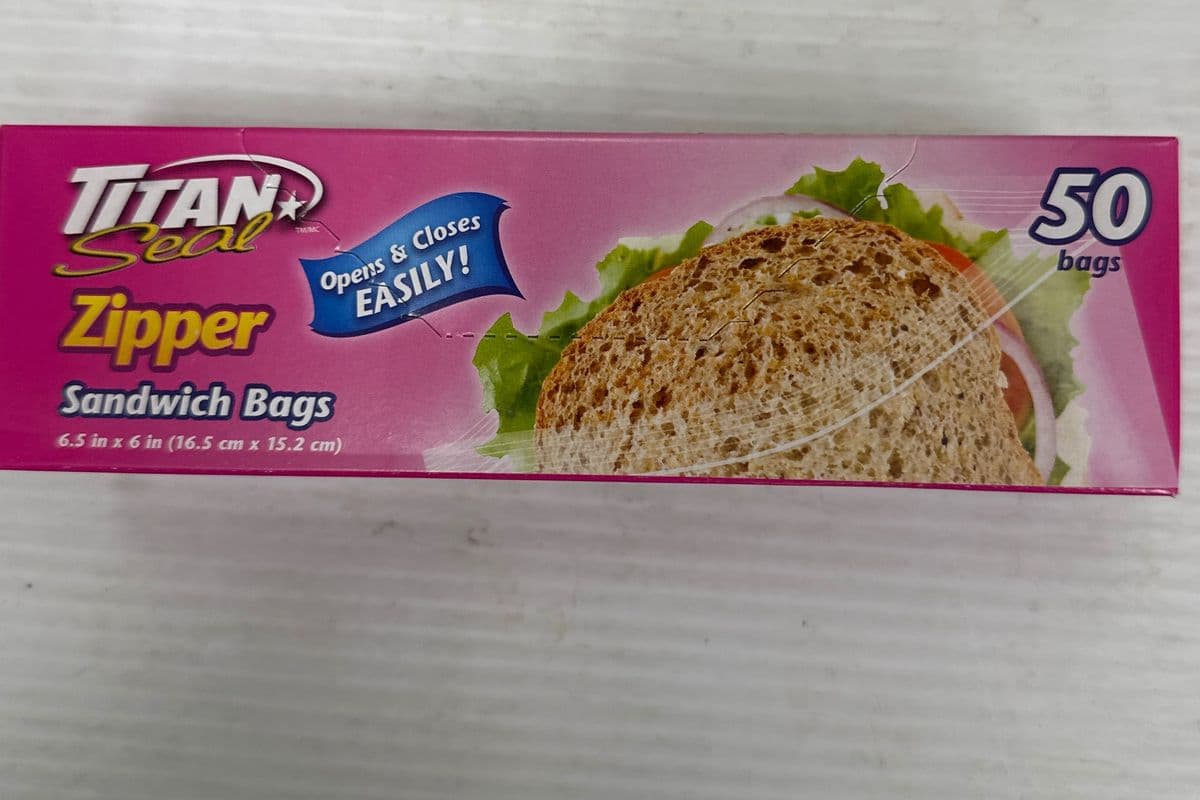 Titan Zipper Sandwich Bags (50 bags)