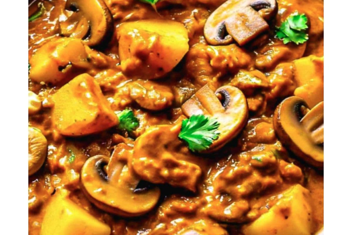 Mushroom Potato Curry