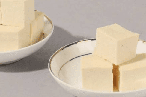 Tofu Dur (4 mcx) / Hard Tofu (4 pcs) / 老豆腐（4pcs） $2.99