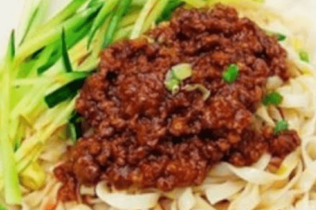 Soy Bean Sauce Noodle 炸醬麵