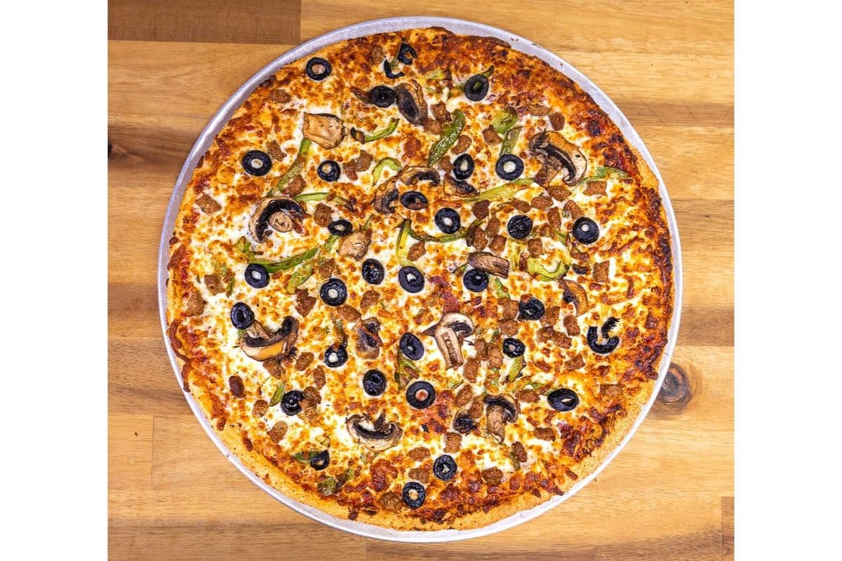 14" Large Broadway Pizza