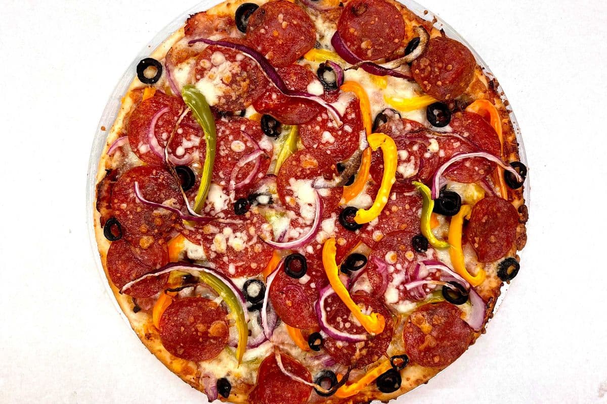 16" X-Large Dijo's Deluxe Pizza
