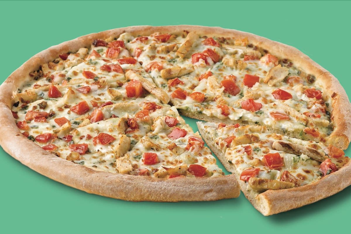 X-Large NY Style Spinach Alfredo Chicken Tomato