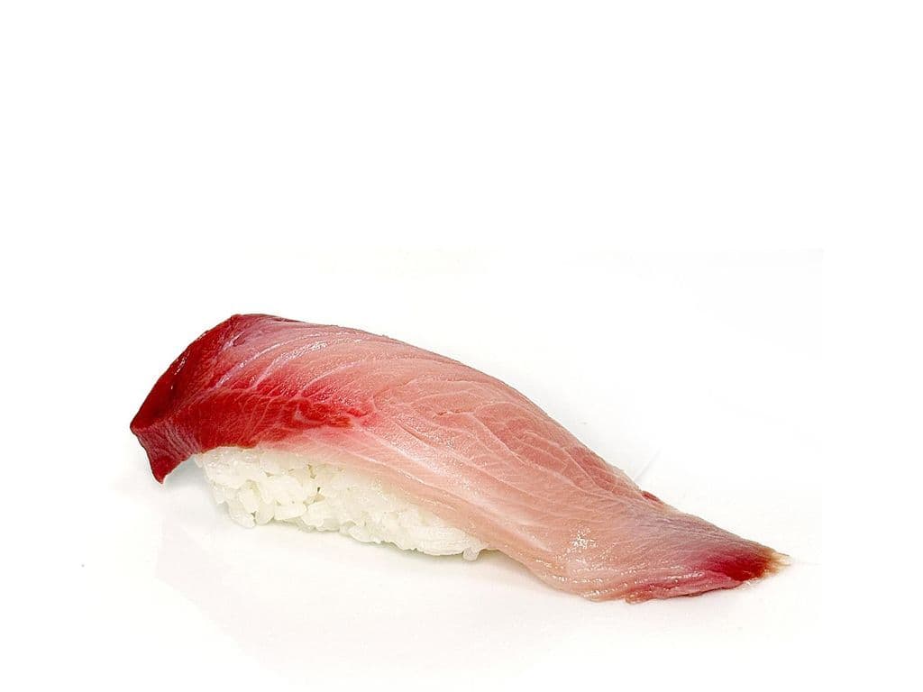 Hamachi Nigiri