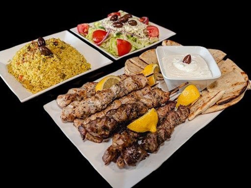 Feast Family Meal (8 pcs)