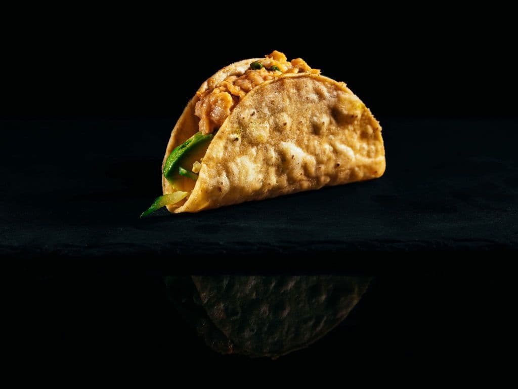 K02.Hooly Chicken Taco (2pc)