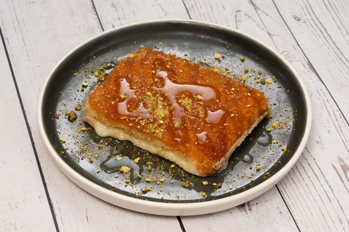 Lebanese Style Knefeh