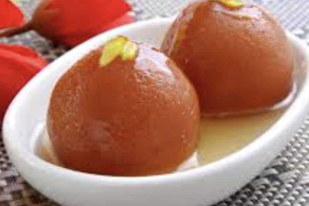 Gulab Jamuns (2pcs)