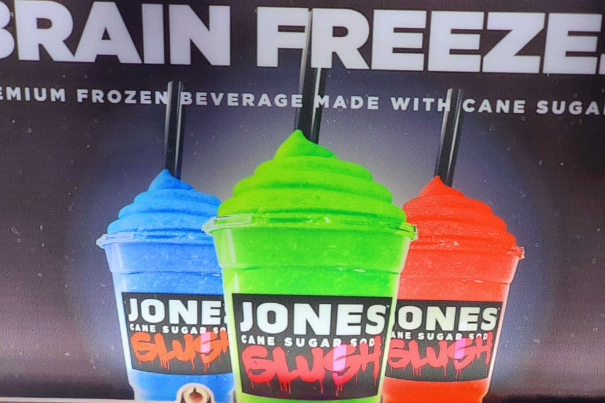 JONE'S Slushy CHERRY LARGE