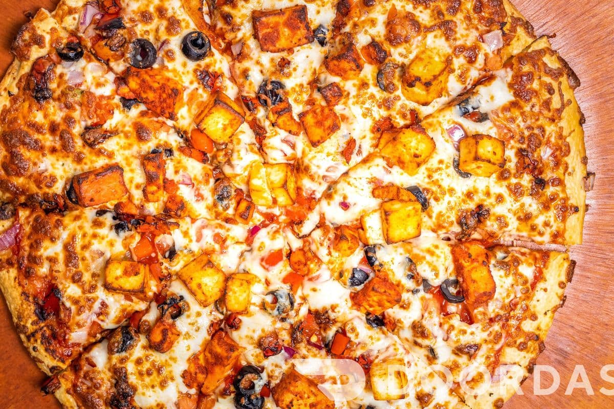 Chilly Tandoori Medium Pizza