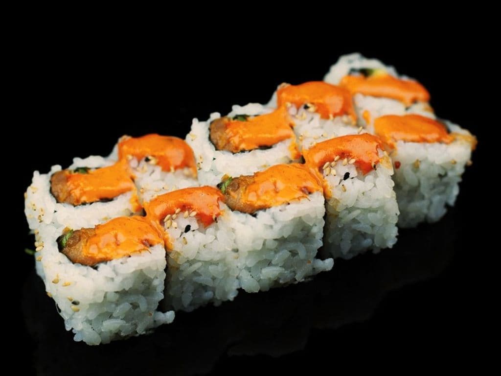 Crispy Spicy Salmon Roll