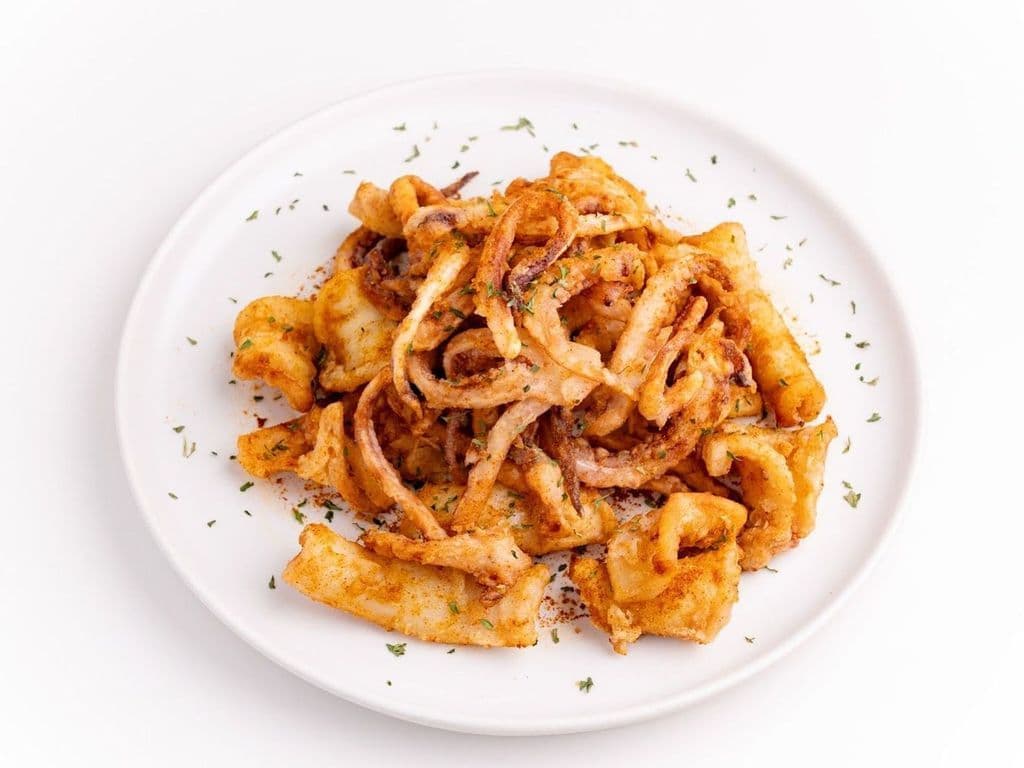 A6. Garlic Fried Squid 炸 魷 魚