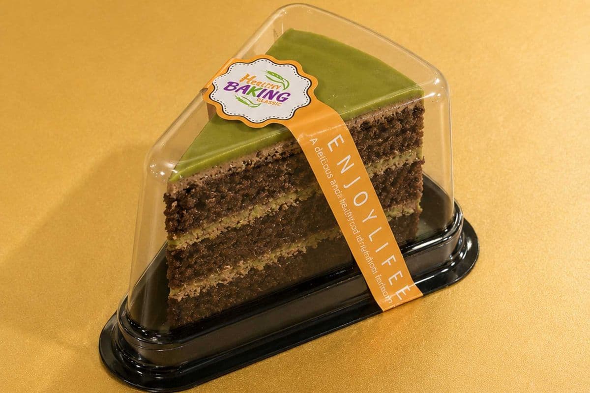 Dubai Chocolate Cake slice