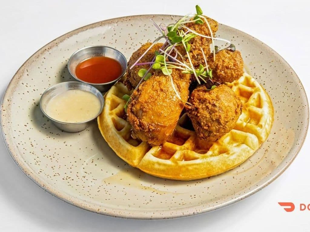 Chicken & Waffles