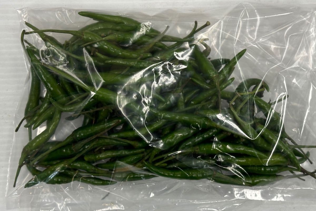 Thai Chilli Peppers 5.99/lb (1 LB)