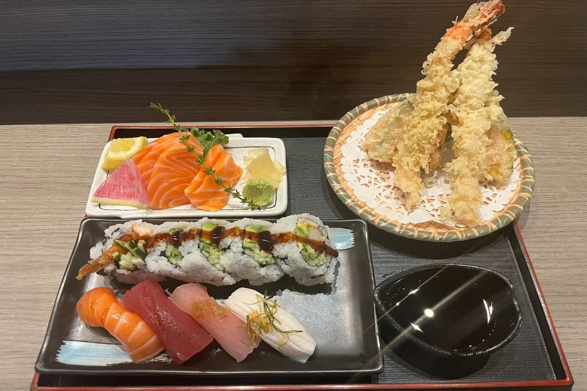 Sashimi Combo Lunch